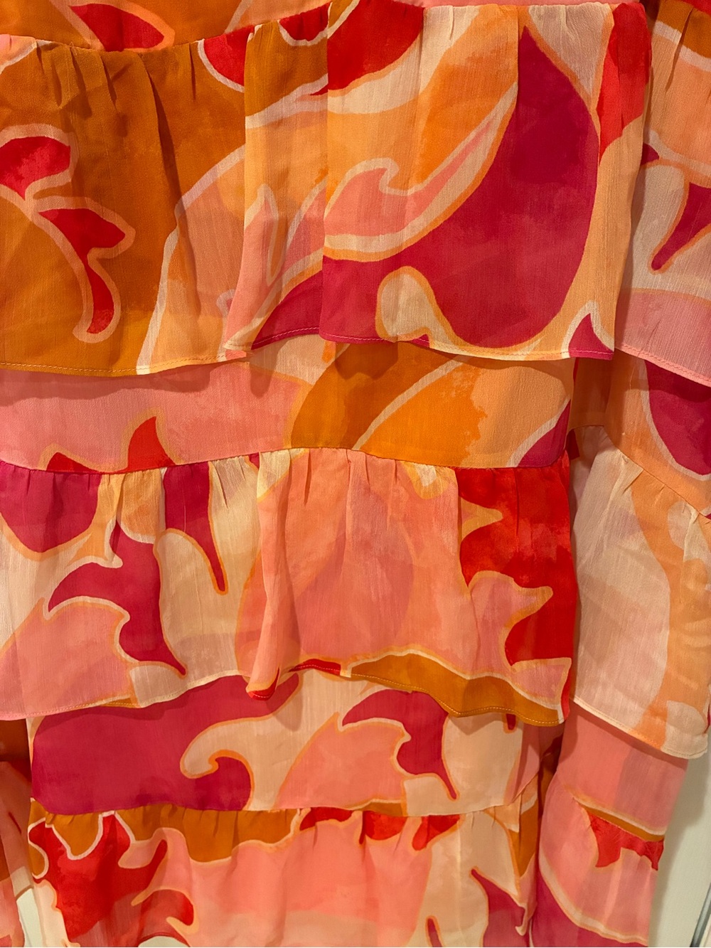 Donna Morgan printed floral tiered dress NWT - Picture 4 of 8
